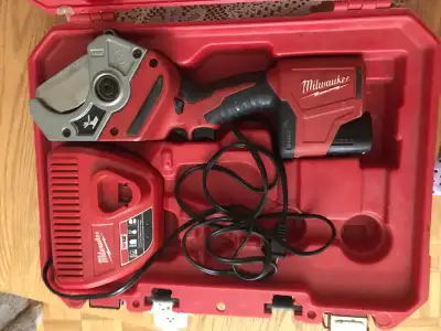 Milwaukee M12 Cutting Tool, View more