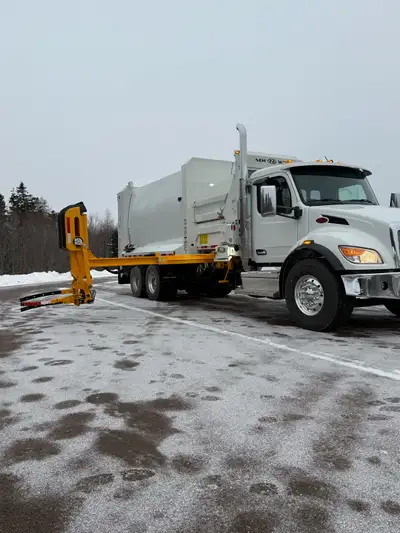 2026 Peterbilt 548 with New-Way Sidewinder automated side load. Cummins L9 power, Allison RDS auto,...
