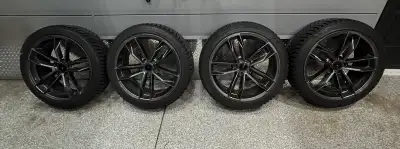 Winter Tires & Rims Set of 4 Winter Tires & Rims Kumho - 225/45 R19 96T Slight marks on rims Used tw...