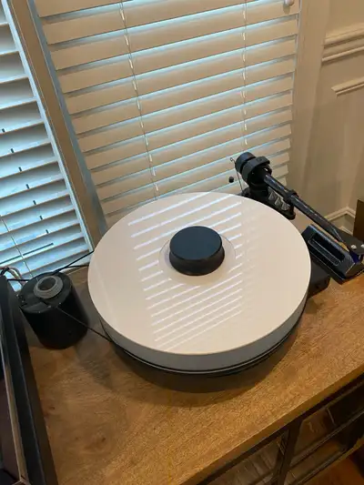 Project RPM 9.1 in mint/Ortofon Blue, View more