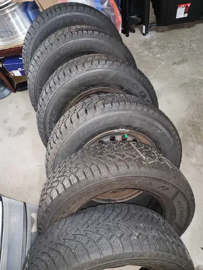 Mirage Tires MR-HT172 245 75R 17 $500 like new (Vw Rims 5x100) Continental Winter Contact SI Plus 19...