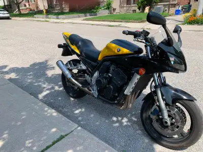 2003 Yamaha FZ1 Recent Full Service of Carbs, Valves,Suspension,Tires ,Chain and Sprockets CarFax Av...