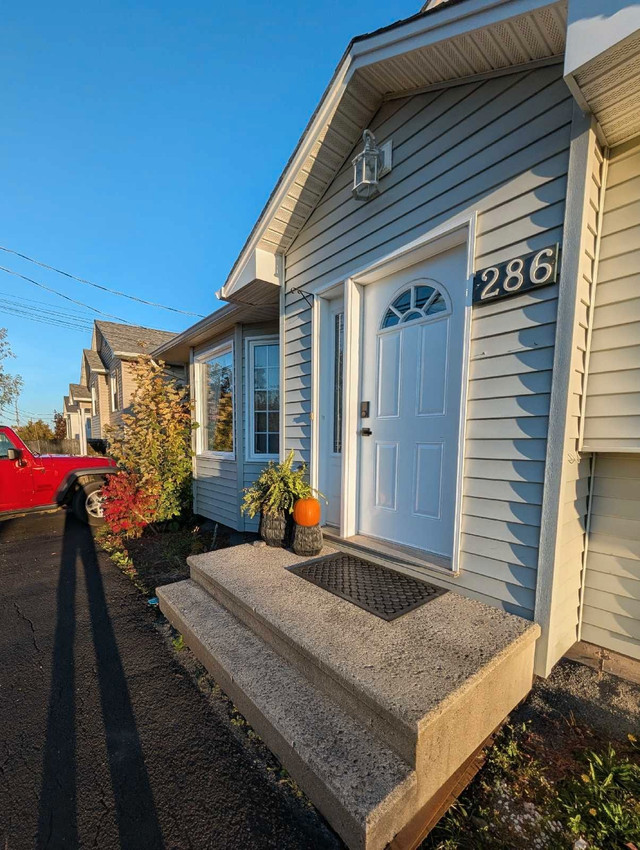 3 bedroom House in Long Term Rentals in Moncton - Image 3