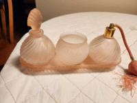 Vintage purfume set