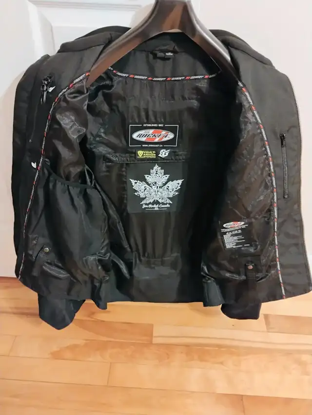 casque manteau motocyclette JOE ROCKET motorcycle helmet jacket in Other in Laval / North Shore - Image 7