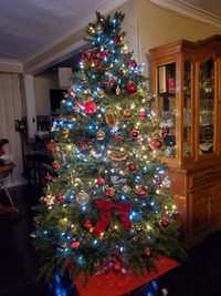 7 feet tall Christmas tree with lights and ornaments 