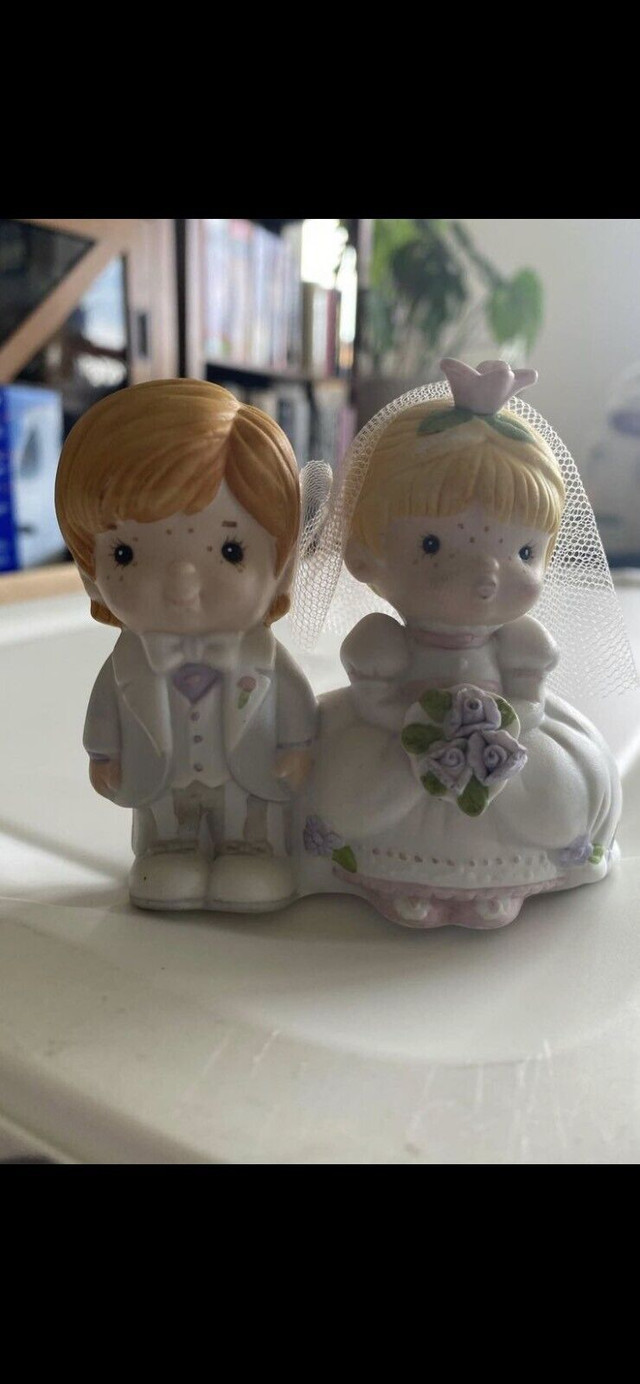 1986 precious moments happily ever after figurine in Arts & Collectibles in Dartmouth