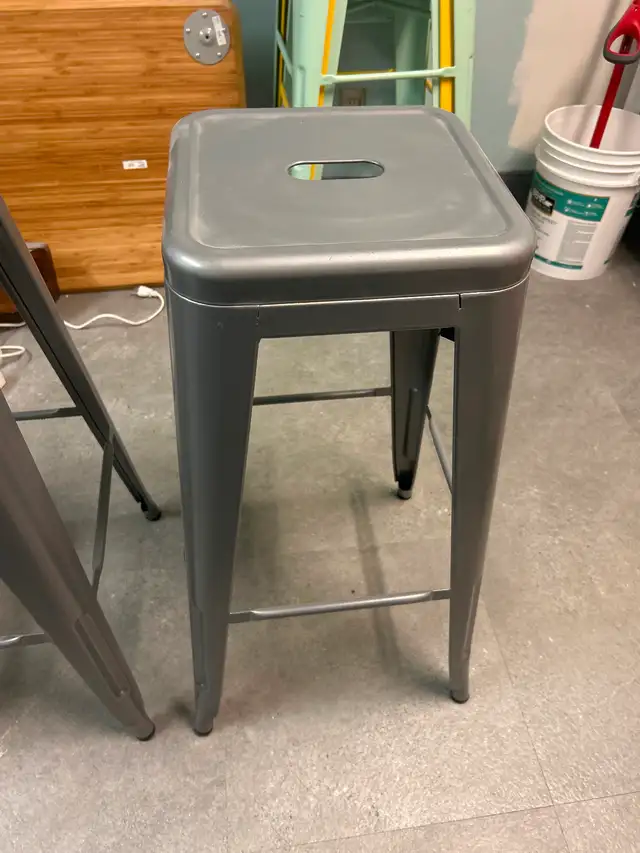 3 stackable grey metal bar stools in Chairs & Recliners in Annapolis Valley - Image 4