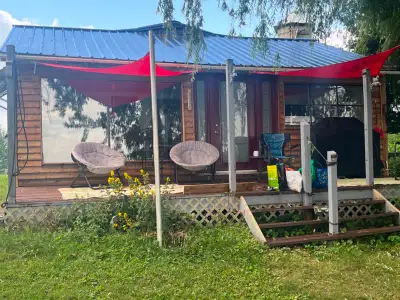 summerstown cottage on clark island Ontario lot 6-1 front yard on water back yard on beach must see