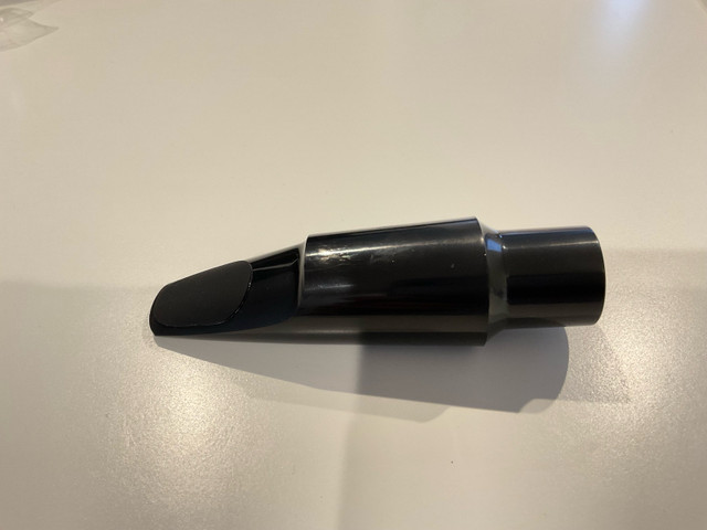 BRAND NEW Tenor Saxophone Mouthpiece with Protective Pad in Woodwind in Markham / York Region - Image 2