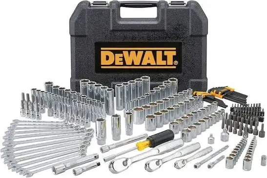 Brand New DEWALT Mechanics Tool Set, 247-Piece (DWMT81535) Neuf in Hand Tools in City of Montréal - Image 2