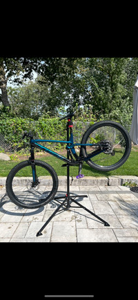 TREK FUEL EX 7 Gen 6 - size large 