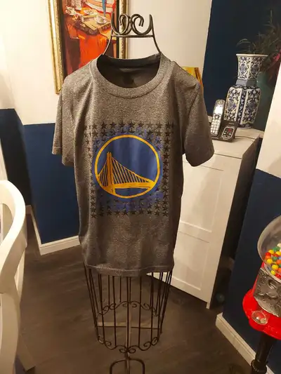 Golden state warriors youth shirt medium , View more