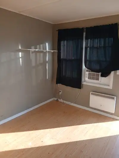 Private Room for Rent – Madoc, Ontario Location: 111 Russell Street, Madoc, ON K0K 2K0 Available: Oc...