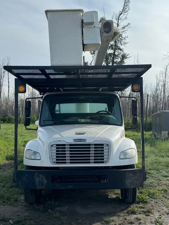 For Sale 2017  Freightliner M2106  Forestry Bucket Truck62863738998018121