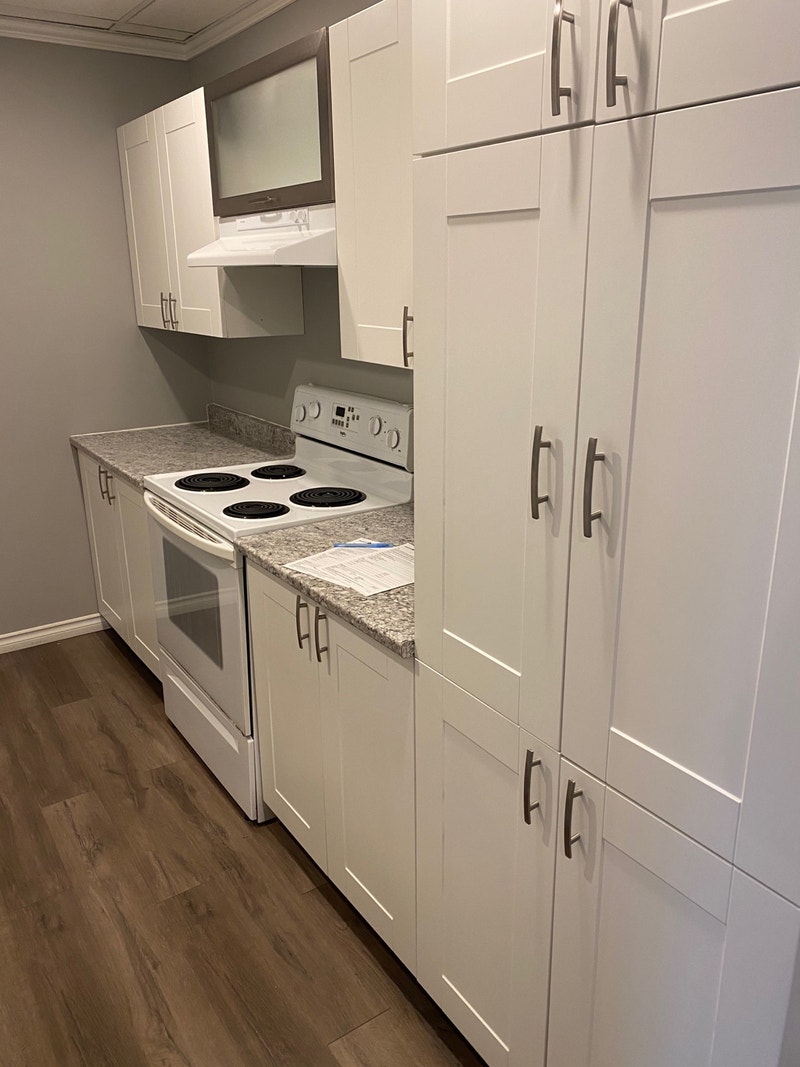 Large 1 Bedroom Apartment Long Term Rentals Napanee Kijiji