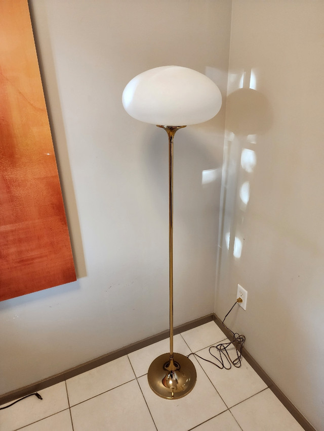 Mid Century Modern Laurel Lamp Co. Mushroom Floor Lamps in Indoor Lighting & Fans in Edmonton - Image 4