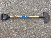 Turf Edger - good solid condition