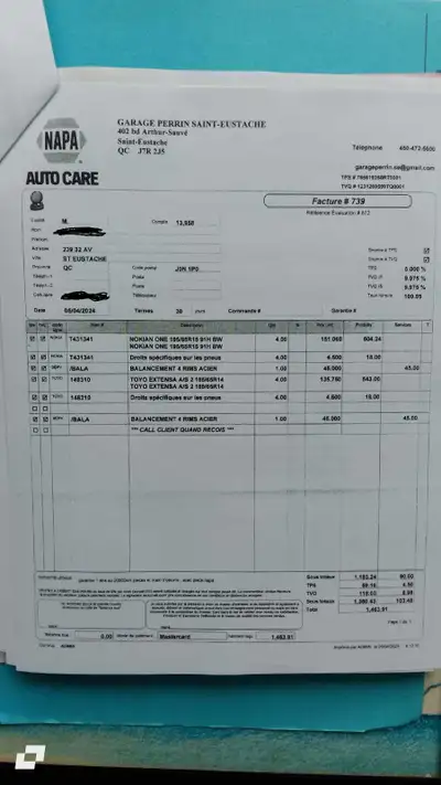 Pneus 4 saison a vendre . 195/65r15 monté sur jantes en acier 5 trous été sur Elantra 2015. Utilisé...