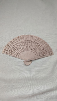 Fashion Wedding Wooden Carved Folding Hand Fan