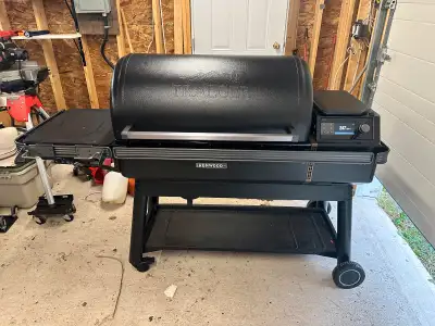 Traeger Ironwood XL, View more