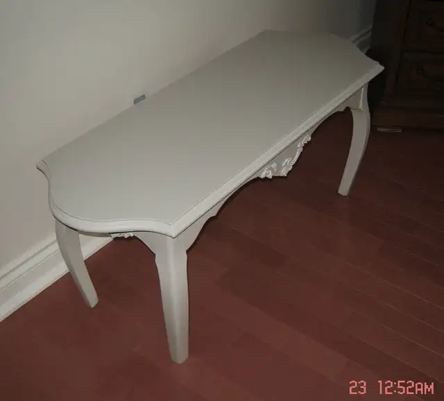 Lovely Antique Solid  Wood Grey Coffee Table in Coffee Tables in City of Toronto - Image 3