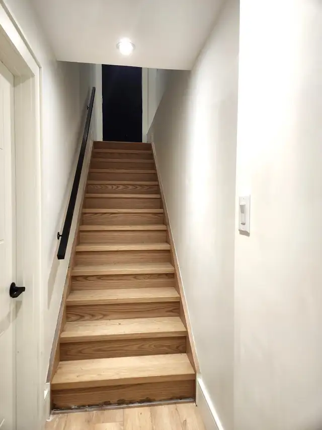 Private room for rent in Scarborough for a girl in Room Rentals & Roommates in City of Toronto - Image 7