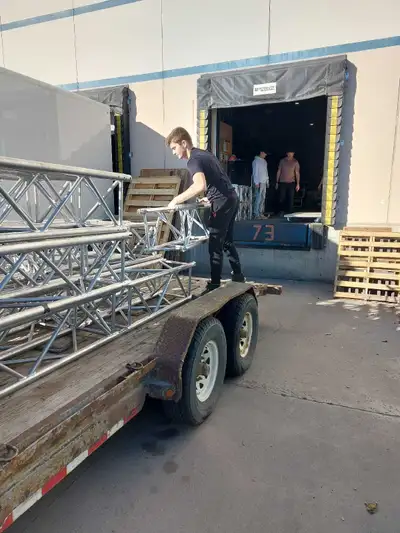 AFFORDABLE 5-STAR DELIVERY SERVICE ✅, View more