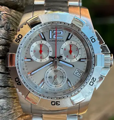 Longines Conquest Chrono 41mm MINT Here for only $888 shipped MSRP was $1500USD + tax Watch in 9.5/1...
