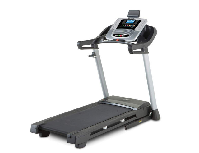 Nordictrack C630 Treadmill in Exercise Equipment in Hamilton