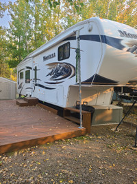 2010 MONTANA 34655A FIFTH WHEEL