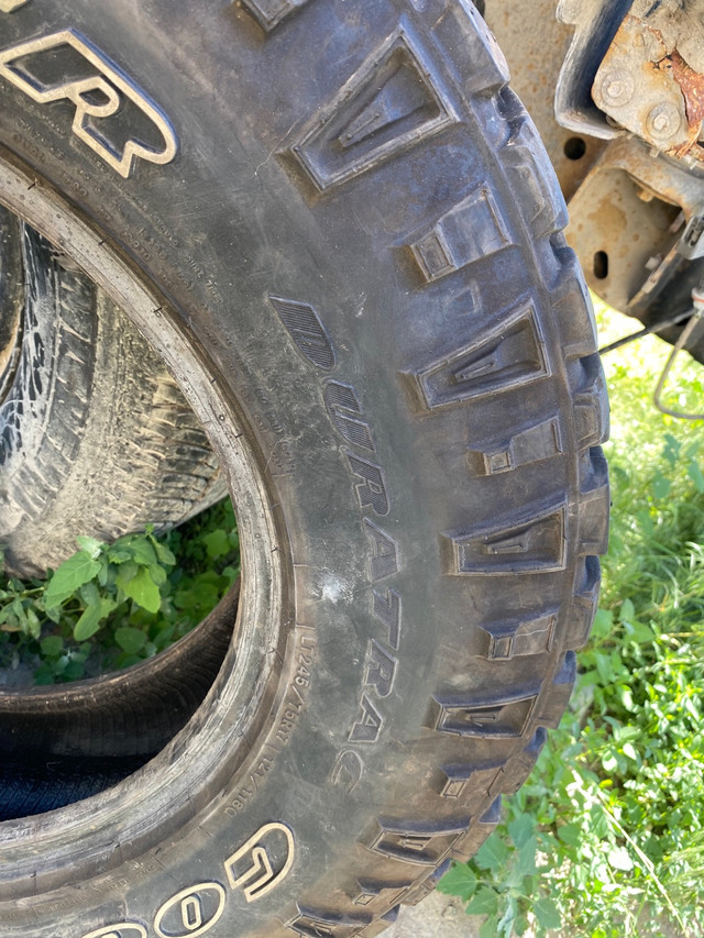 One Goodyear Wrangler Duratrac  in Other in Penticton - Image 2