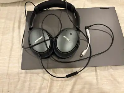 Bose QuietComfort 25 Headphones, View more