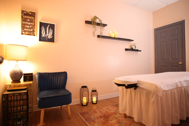 We provide Professional huge range of massage therapies dans Services de Massages  à Ville de Montréal - Image 3