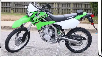 2022 KLX300S Street Legal Duel Sport Low Kms and in Excellent shape Street driven only and never abu...
