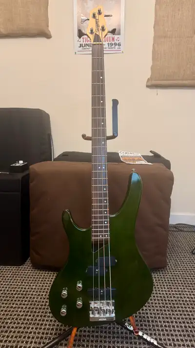 Left handed Washburn Bantam Bass Guitar , View more