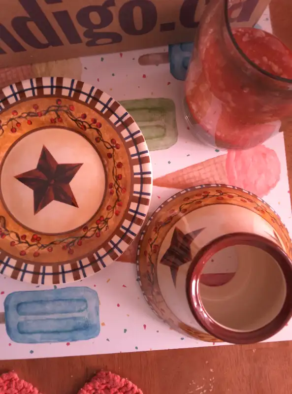 Yankee candle large candle jar shade and plate Country/rustic in Home Décor & Accents in Barrie - Image 8