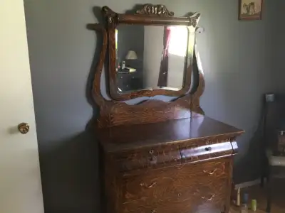 Bureau de chambre, View more