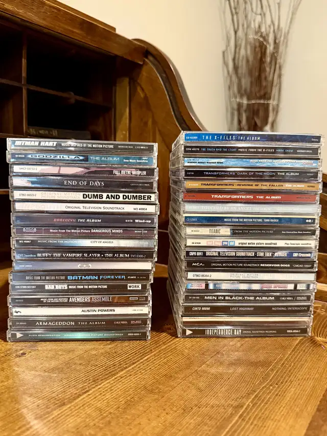 CD soundtracks in CDs, DVDs & Blu-ray in London - Image 2