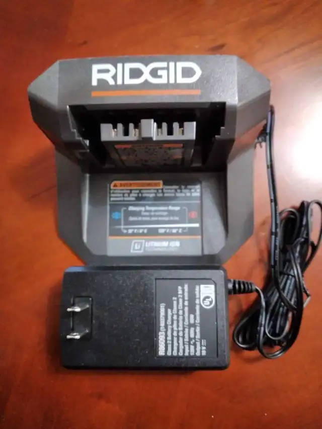 New RIDGID battery charger  in Hand Tools in City of Toronto - Image 3