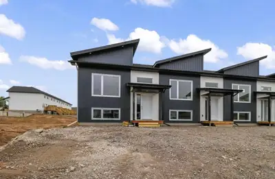Newly Built 3 BED @ $1,985