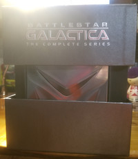 Battlestar Galactica The Complete Series. Blu ray