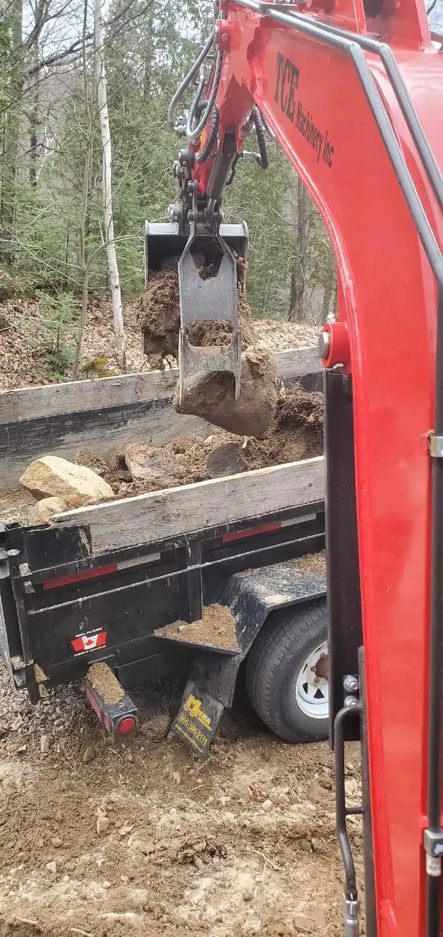 Excavation service in Excavation, Demolition & Waterproofing in North Bay - Image 9