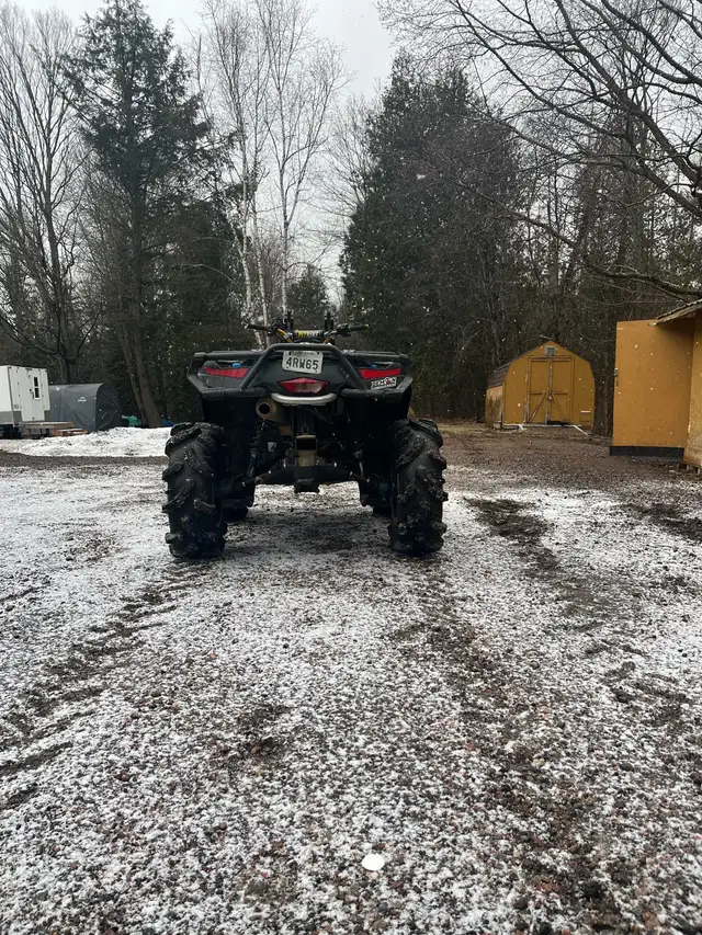 2009 Can Am Outlander 800r in ATVs in North Bay - Image 7
