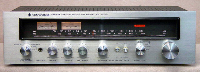 Kenwood kr 3090 vintage stereo receveir dans Appareils électroniques  à Ouest de l’Île