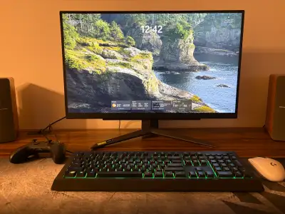 LG UltraGear 27” 1440p 165Hz IPS Gaming Monitor – Like New, View more