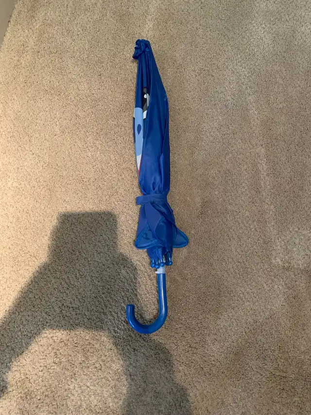 Kids shark umbrella in Toys & Games in Calgary - Image 3