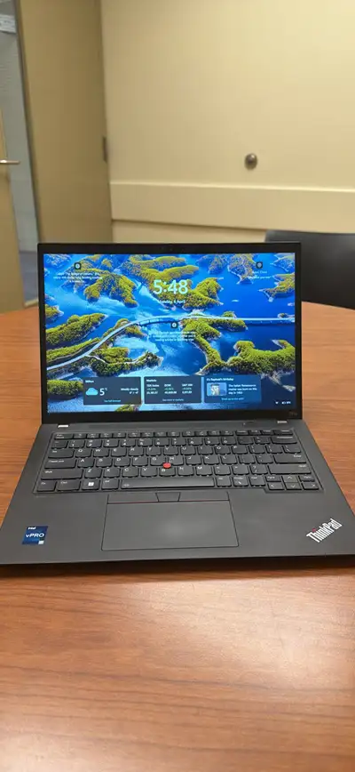 Lenovo ThinkPad T14s , View more