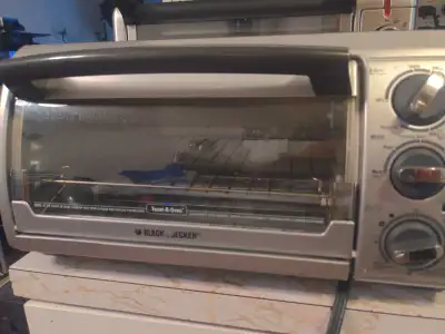 Black and Decker Toaster Oven, View more