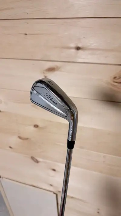 Titleist T200 4 iron, View more